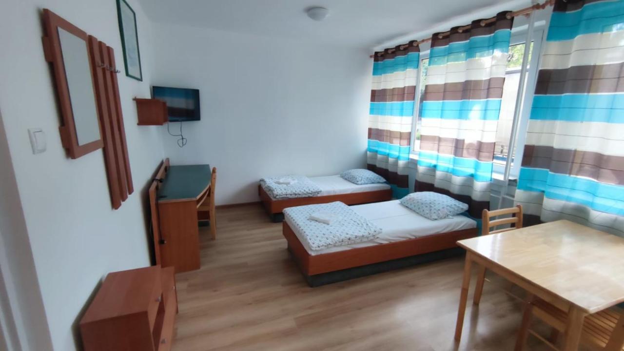 21 Pokoi Hostel *