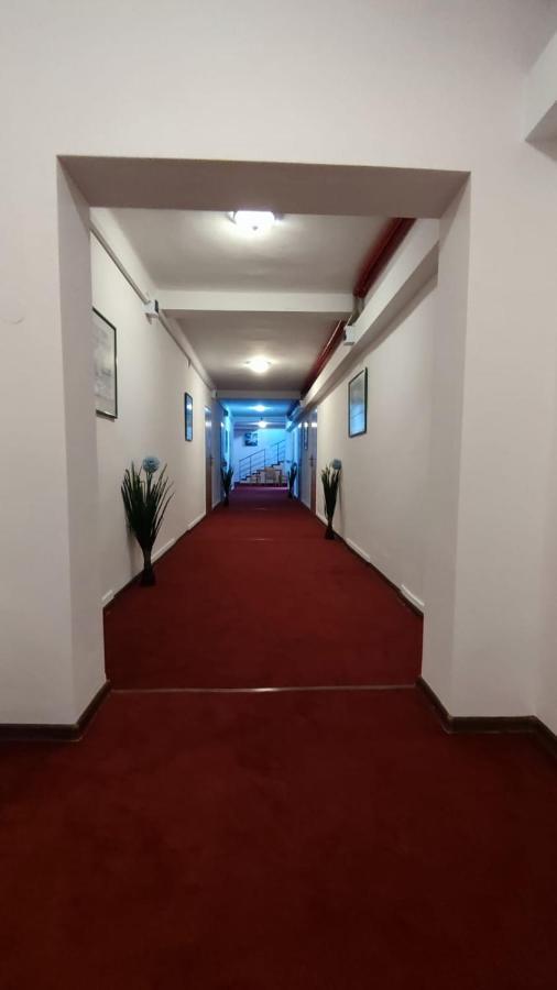 21 Pokoi Hostel *